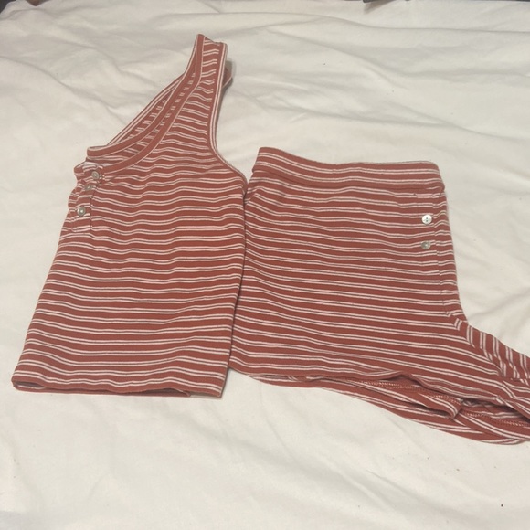 2 Piece Crop Tank top & Shorts, Med by Colsie JR’s - Picture 5 of 5